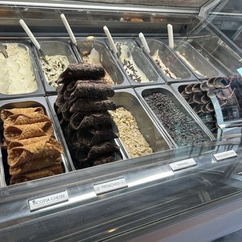 Dolce - Ice Cream & Frozen Yogurt Near Me - Boston, Massachusetts Dolce - Ice Cream & Frozen Yogurt Near Me - Boston, Massachusetts