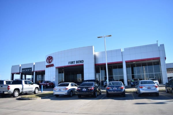 STERLING MCCALL TOYOTA FORT BEND - Updated July 2025 - 131 Photos & 307 ...