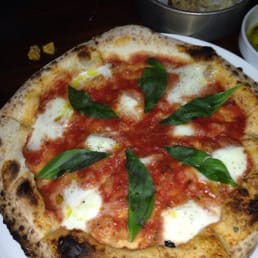 margherita pizza