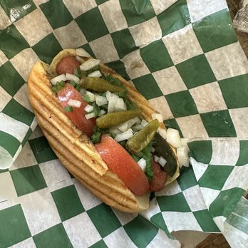 The Picnic Tap - Chicago dog - Gastropubs Near Me - Nashville, Tennessee The Picnic Tap - Chicago dog - Gastropubs Near Me - Nashville, Tennessee