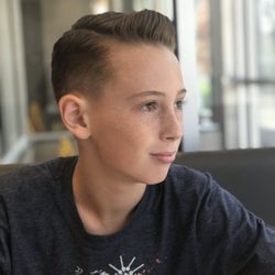 Hano Henry Gentlemens Barbershop - Awesome cut by Gary!