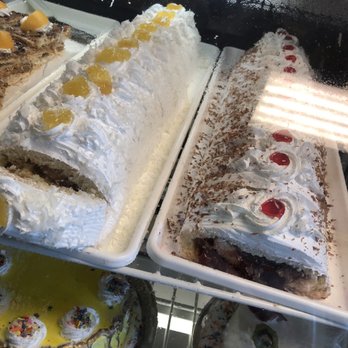 Blanca's bakery & el papi - Bakeries Near Me - Oakland Park, Florida Blanca's bakery & el papi - Bakeries Near Me - Oakland Park, Florida