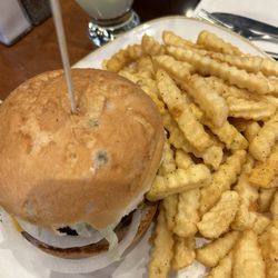 Bob's Classic - Mold on the burger bun