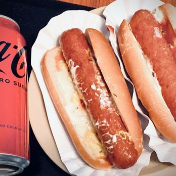 Golden Gate - Coke Zero & 2 Bahama Mamas hot dogs with mayo, mustard, ketchup and (packet minced) onions - Gas Stations Near Me - Reno, Nevada
