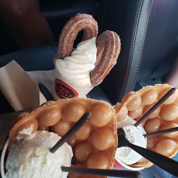 Red Circle Ice Cream - Puffelicious & Churro Daddy - Desserts Near Me - Houston, Texas Red Circle Ice Cream - Puffelicious & Churro Daddy - Desserts Near Me - Houston, Texas