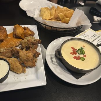 Firefly Grill STL - Queso and wings - New American Near Me - Chesterfield, Missouri