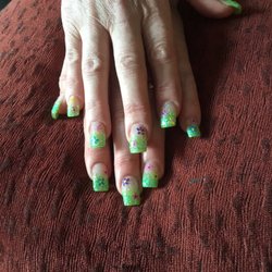 Nt Nails - I found the best salon...Great service..Love the nails...I think I will be going back...