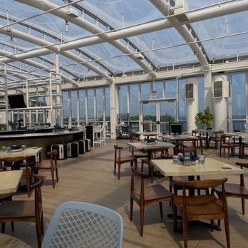 Offshore Rooftop - Inside - New American Near Me - Chicago, Illinois