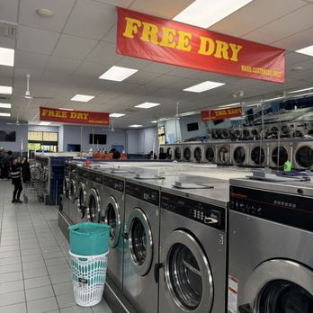 Super Saver - Laundromat Near Me - Hillside, New Jersey Super Saver - Laundromat Near Me - Hillside, New Jersey