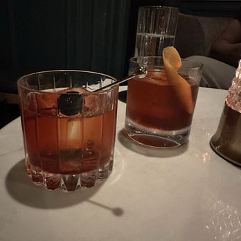 Kinfolk Lounge & Library - Vieux Carre - Cocktail Bars Near Me - Austin, Texas Kinfolk Lounge & Library - Vieux Carre - Cocktail Bars Near Me - Austin, Texas