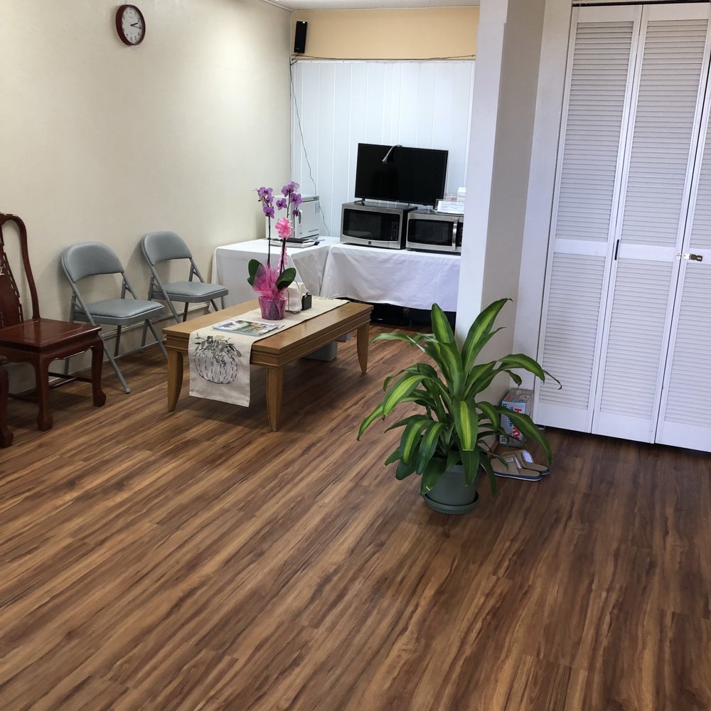 Kula Bay Massage - Waiting room - Massage Near Me - Honolulu, Hawaii Kula Bay Massage - Waiting room - Massage Near Me - Honolulu, Hawaii
