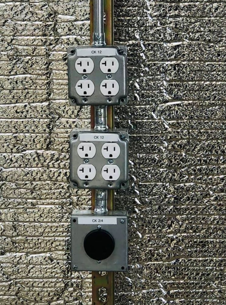Slide of Elite Electrical Services