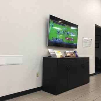 Mistlin Honda - Big screen tv in the waiting room and kids play area. - Car Dealers Near Me - Modesto, California Mistlin Honda - Big screen tv in the waiting room and kids play area. - Car Dealers Near Me - Modesto, California