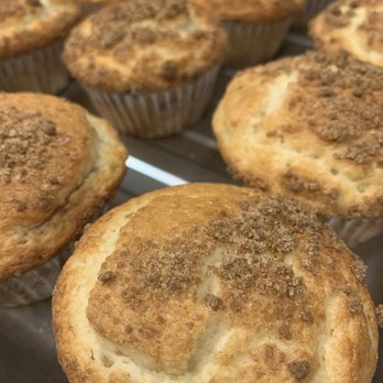 Pink Cloud Cafe - Fresh Baked Cinnamon Streusel Muffins! Mmm. - Cafes Near Me - Albuquerque, New Mexico