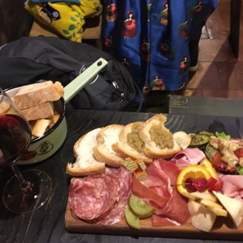 Cantina dei Papi - Wine Bars Near Me - Rome, RM