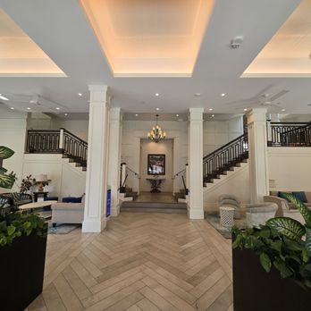 Hotel Atwater - Lobby - Hotels Near Me - Avalon, California Hotel Atwater - Lobby - Hotels Near Me - Avalon, California