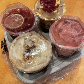 Xing Fu Tang - 3.Rose Gold Foil Brown Sugar Boba Milk, 1.Signature Brown Sugar Boba Milk, 20. Strawberry Boba Milk, 28.Damascus Rose Tea With Lemons - Bubble Tea Near Me - Milpitas, California