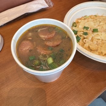 Ye Olde College Inn - Gumbo - Southern Near Me - Kenner, Louisiana