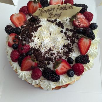 Nutriente Pastry Studio - Passionfruit, Raspberry and Vanilla Chocolate Cake - Patisserie/Cake Shop Near Me - Las Vegas, Nevada Nutriente Pastry Studio - Passionfruit, Raspberry and Vanilla Chocolate Cake - Patisserie/Cake Shop Near Me - Las Vegas, Nevada