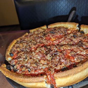 Rosati's Pizza - Chicago-Style Deep Dish - Pizza Near Me - Estero, Florida