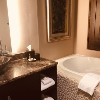 El Monte Sagrado - Boutique bathroom - Hotels Near Me - Taos, New Mexico El Monte Sagrado - Boutique bathroom - Hotels Near Me - Taos, New Mexico