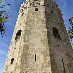 Torre del Oro - Outside
