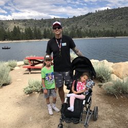 Twin Lakes Resort - Went for a walk down by the Lake