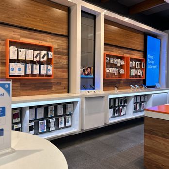 AT&T Store - Mobile Phones Near Me - National City, California AT&T Store - Mobile Phones Near Me - National City, California