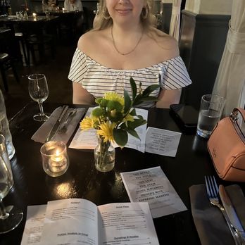 Heritage Restaurant & Caviar Bar - Dinner time with CC - Seafood Near Me - Chicago, Illinois