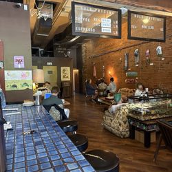 Racy D'lenes Coffee Lounge - Inside