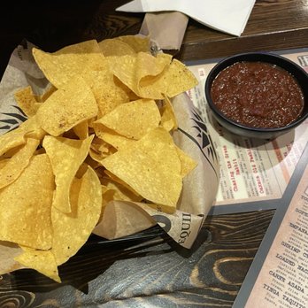 1810 Tacos y Tequila - Chips and salsa - Mexican Near Me - Jacksonville Beach, Florida 1810 Tacos y Tequila - Chips and salsa - Mexican Near Me - Jacksonville Beach, Florida