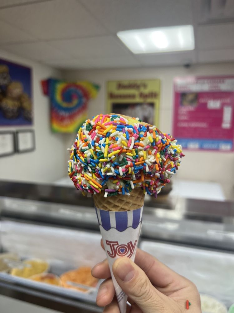 Daddy’s Dairy Logo