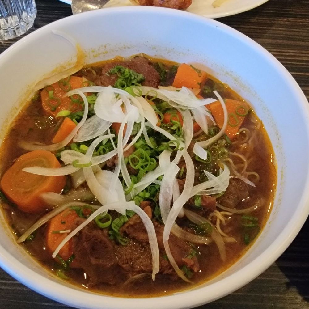 Bep Viet Restaurant - Vietnamese Near Me - Falls Church, Virginia