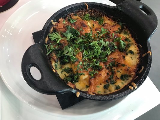 Table25 Fork + Wine by null