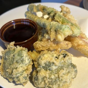 Cocoro Bistro - Vegetable Tempura, customized without onion and extra sweet potato - Sushi Bars Near Me - Stockton, California Cocoro Bistro - Vegetable Tempura, customized without onion and extra sweet potato - Sushi Bars Near Me - Stockton, California