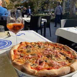 Pizzeria Stella