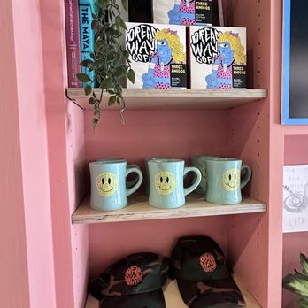 Elite Experience: Dreamwave Coffee - I love the sea foam colored happy face mug! - Yelp Events Near Me - Carlsbad, California