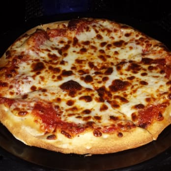 Van's Pizza, Pub & Grill - Personal pepperoni pizza on special on Sundays - Pubs Near Me - Davenport, Iowa Van's Pizza, Pub & Grill - Personal pepperoni pizza on special on Sundays - Pubs Near Me - Davenport, Iowa