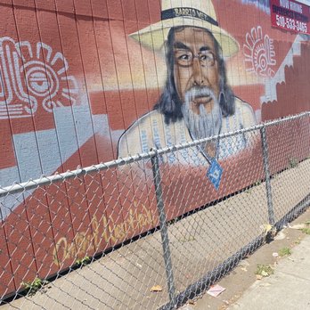Barrio Vet - Mural fenced off. - Public Art Near Me - Oakland, California Barrio Vet - Mural fenced off. - Public Art Near Me - Oakland, California