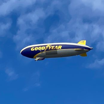 Cliff Hanger Cafe - Yes, the Goodyear Blimp even made a showing. - Sandwiches Near Me - La Jolla, California Cliff Hanger Cafe - Yes, the Goodyear Blimp even made a showing. - Sandwiches Near Me - La Jolla, California
