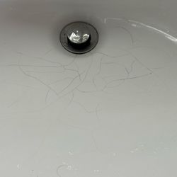 La Quinta by Wyndham Mechanicsburg - Harrisburg - Cracked sink