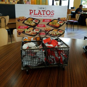 Del Taco - New table settings that hold the hot sauces! - Breakfast & Brunch Near Me - Orlando, Florida