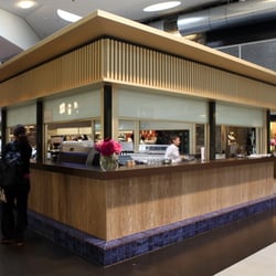 Restaurant Markthalle - Die Bar, auch zum essen im Zentrum der Markthalle