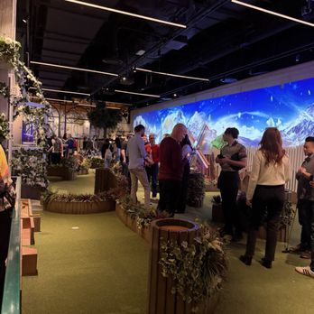 Swingers NoMad - Mini Golf Near Me - New York, New York