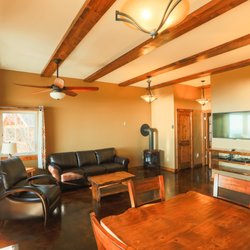 Baycrest Lodge - Alder living/dining