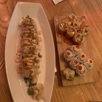 Voodoo Tuna - Surf & Turf roll + Spicy Boston & Crab Rangoon - Sushi Bars Near Me - Lakewood, Ohio