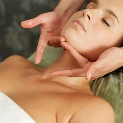 Tranquility For Mind & Body Wellness Spa - Anti-Aging Facials include Diamond Dermabrasion, Skin Peels, Natural Facelift, Laser, and more....