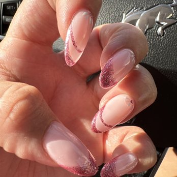 Blooming Nail Bar - Nail Salons Near Me - Burbank, California