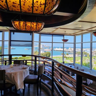 McCormick & Kuleto's Seafood & Steaks by null