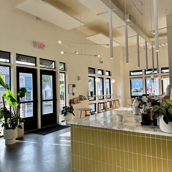 Goosecup - a view of a coffee shop - Coffee & Tea Near Me - Leesburg, Virginia Goosecup - a view of a coffee shop - Coffee & Tea Near Me - Leesburg, Virginia